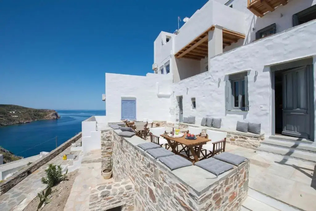 Athina Exquisite Houses