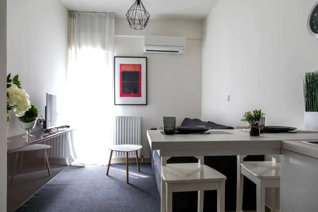 The Corner Suite in Historical Center