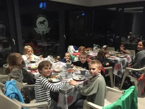 Mohácsi Vendégház és Lovasklub
