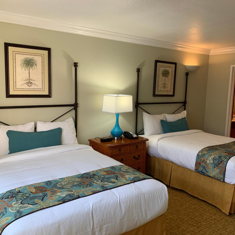 Palm Beach Shores Resort and Vacation Villas