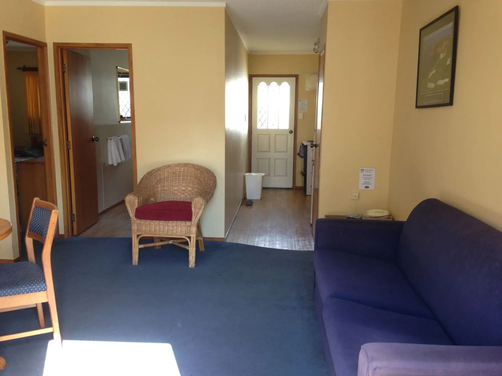 Grosvenor Motor Inn