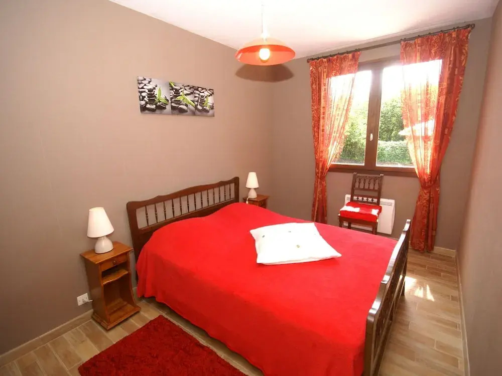 Secluded Holiday Home in Surville With Garden & Centre Nearby