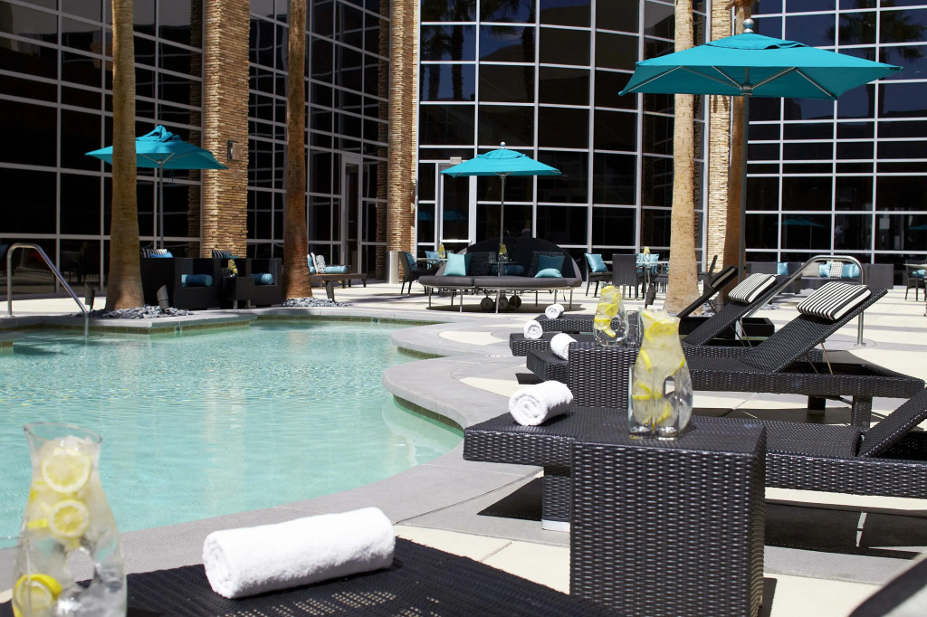 Renaissance Las Vegas Hotel