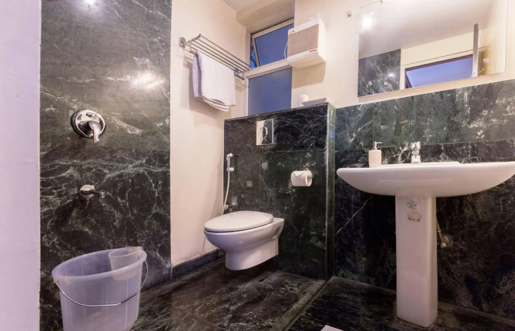 Maple Suites Serviced Apartments