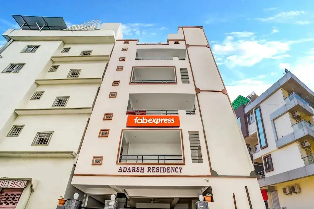 Adarsh Grand Inn by fabHotel