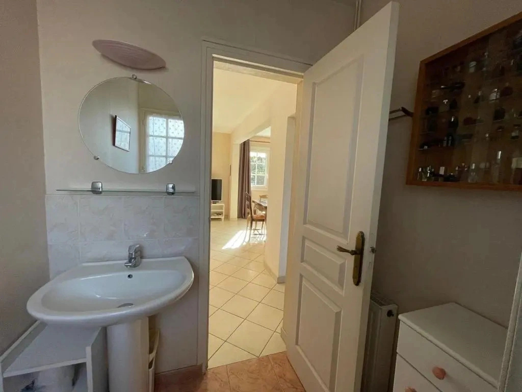 Villa 5 pièces avec jardin, à 400m de la plage et 600m des commerces, wifi et barbecue inclus - FR-1-361-20