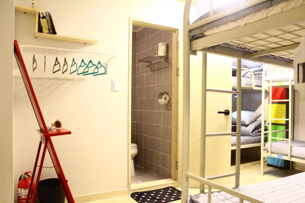 Plan A Hostel