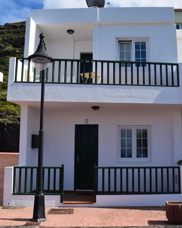 Apartamentos La Fajana
