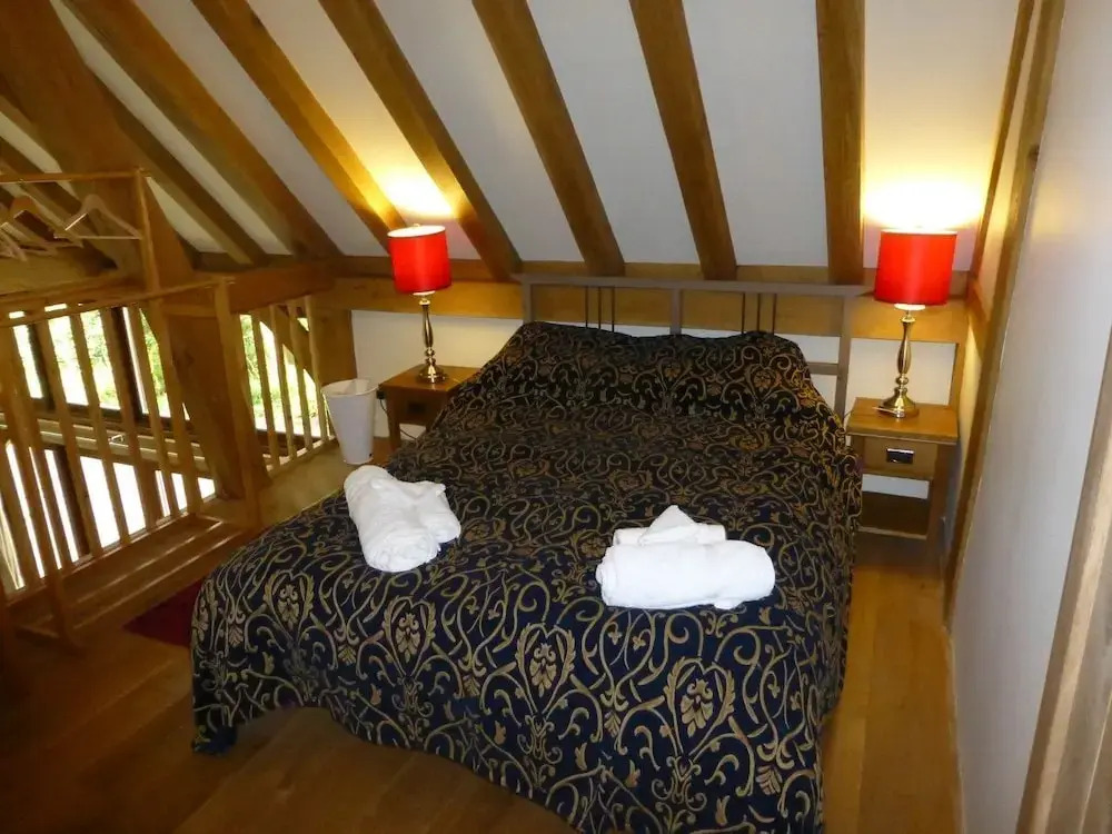 Nightingale Barn