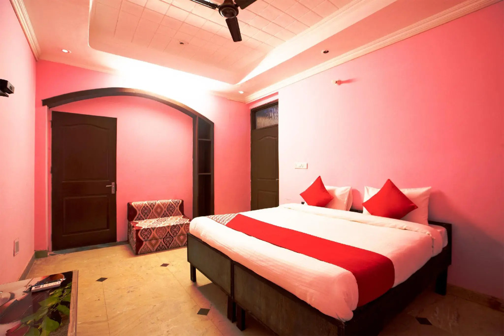 OYO 40669 Yaduvanshi Place