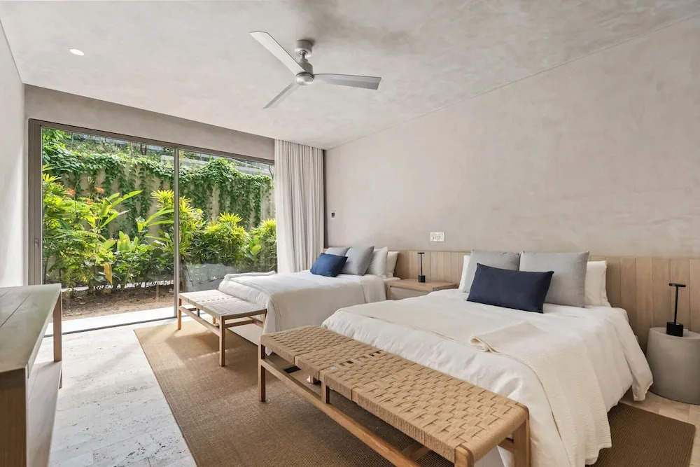 Oceanfront Apartments with Great Views