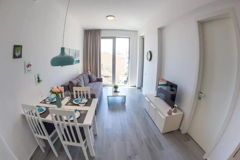 Apart SKY Residence with sea view in DELMAR