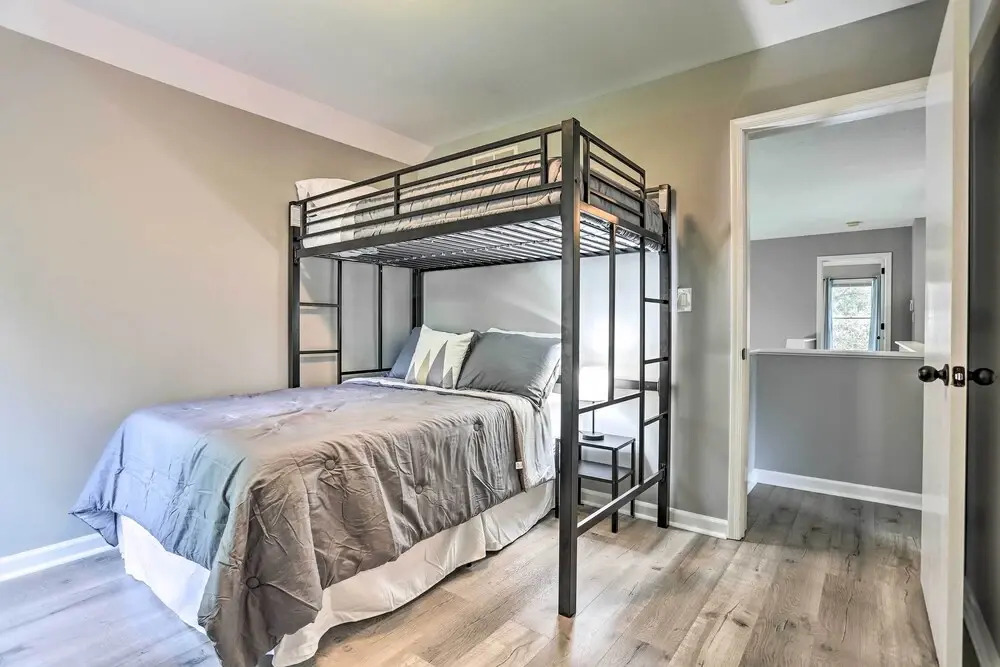 Scotron Home W/game Room - 5 Miles to Skiing!