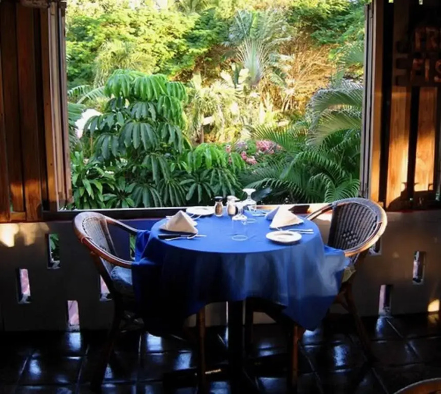 Trade Winds Restaurant & Guest House