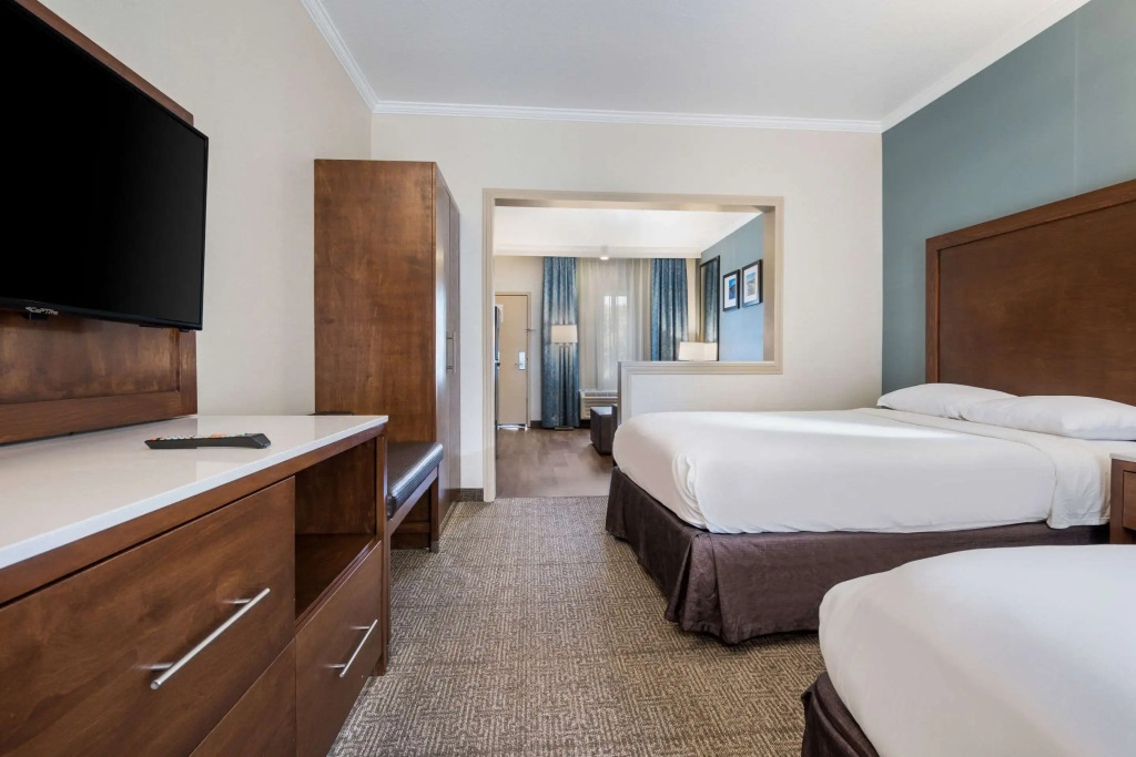 MainStay Suites Orange County John Wayne Airport