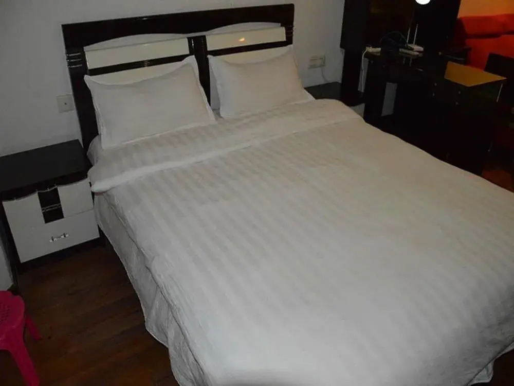 Yangguang Xingzuo Apartment Hotel