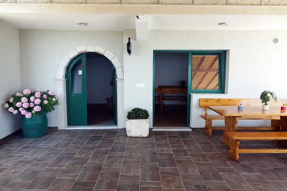 House Niksa