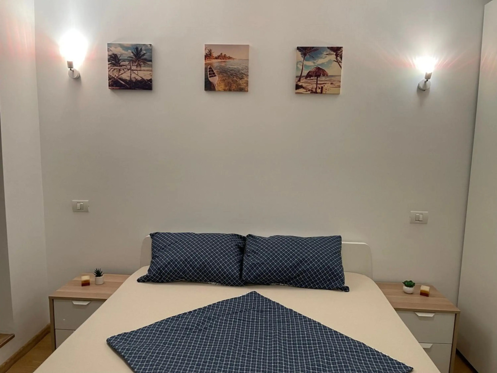 Gold Luxury Apartment Close to Presidential Palace