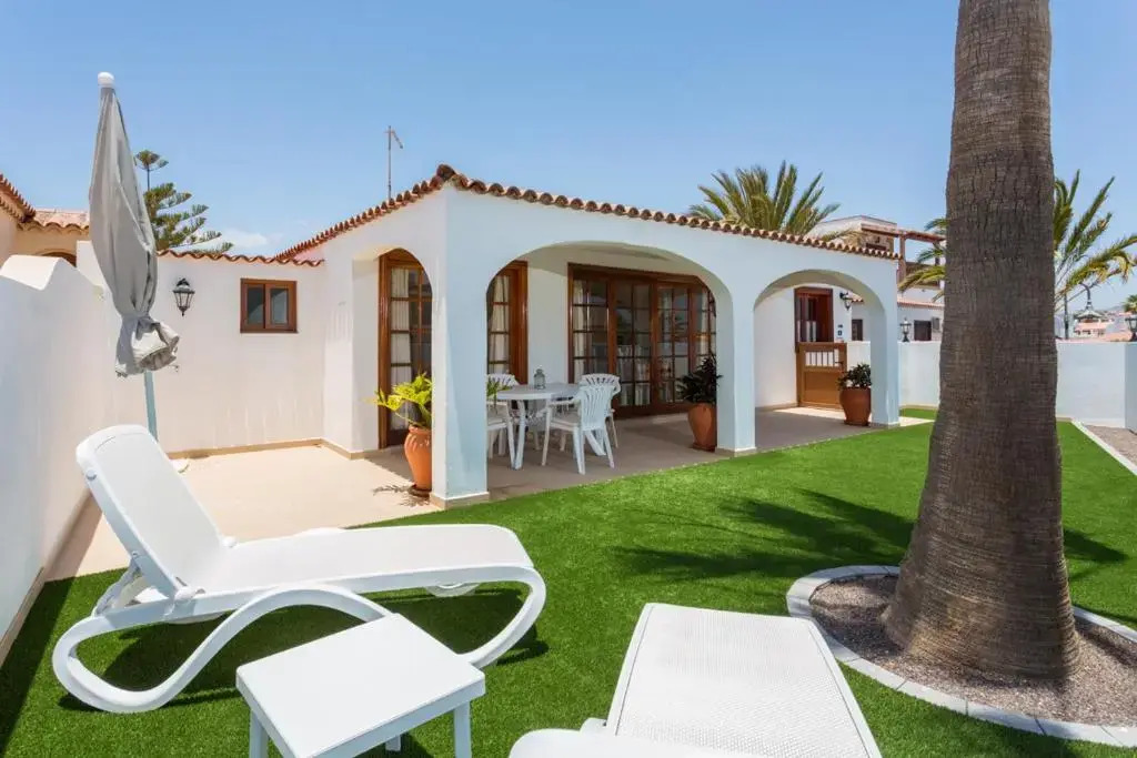 CASA BRANSFORD, Excellent, Sunny House with Private Heated Pool