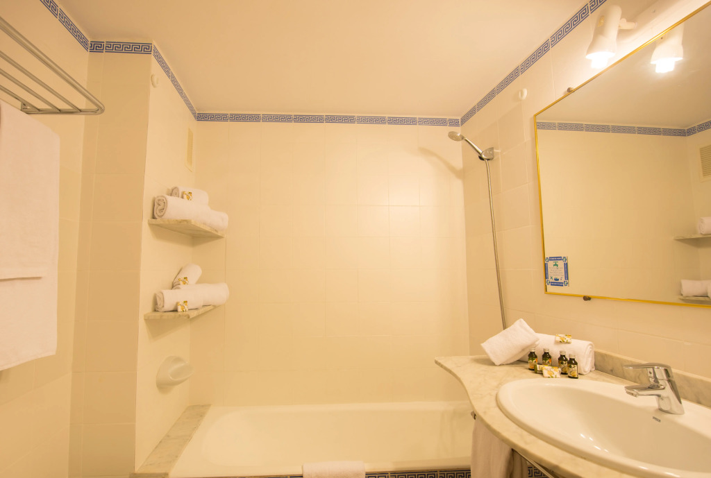 Aparthotel Ona Cala Pi Club