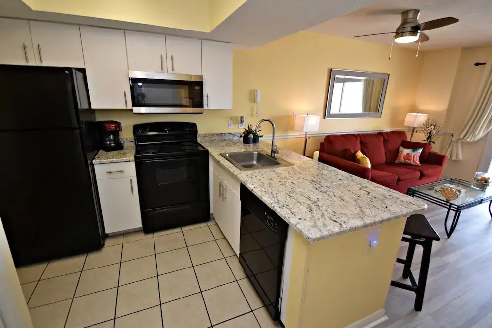 Seacrest 806 1 Bedroom Condo by RedAwning