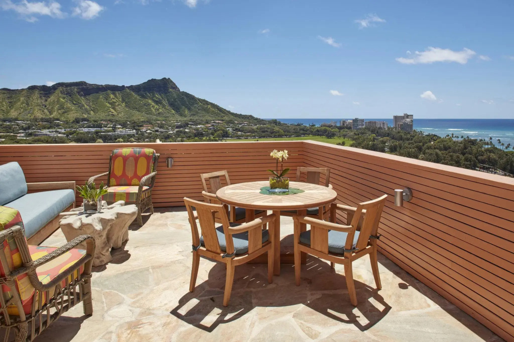 Queen Kapiolani Hotel