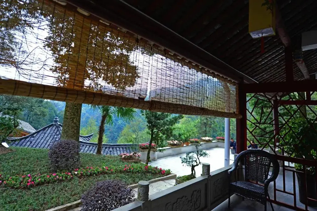 Qingchengshan Yuanming Palace