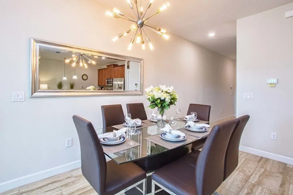 Storey Lake 4 Bedroom Townhome w Splashpool - 1624ST