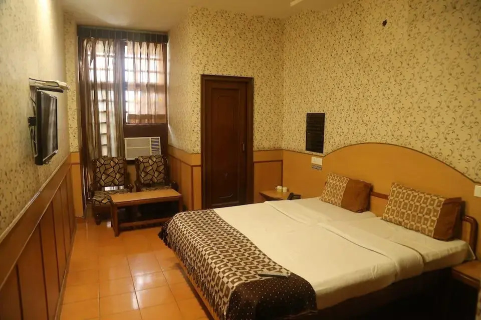 Godwin hotel