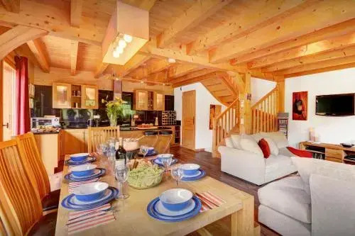 Chalet des Enfants La Clusaz - OVO Network