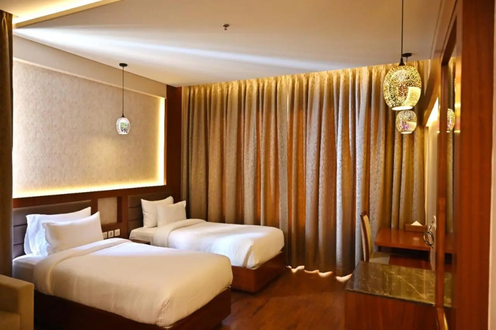 Pristine Hotel