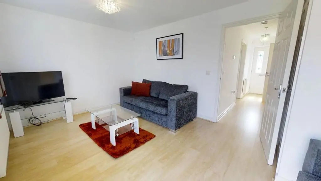Cole Green Lane Executive Stay- Free Parking