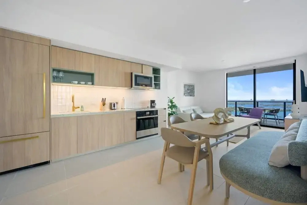 Delightful 3br in Downtown Miami