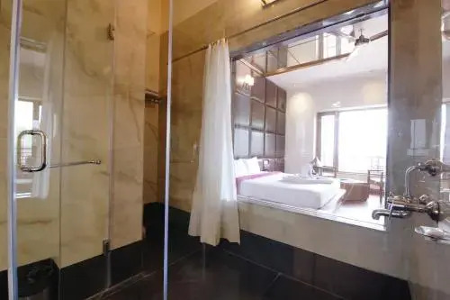 Dippys Hotel
