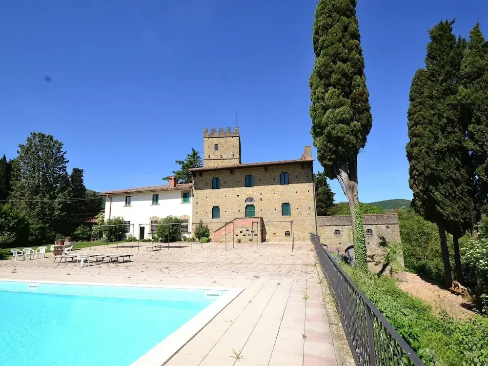 Lovely estate not far from Florence with olives trees