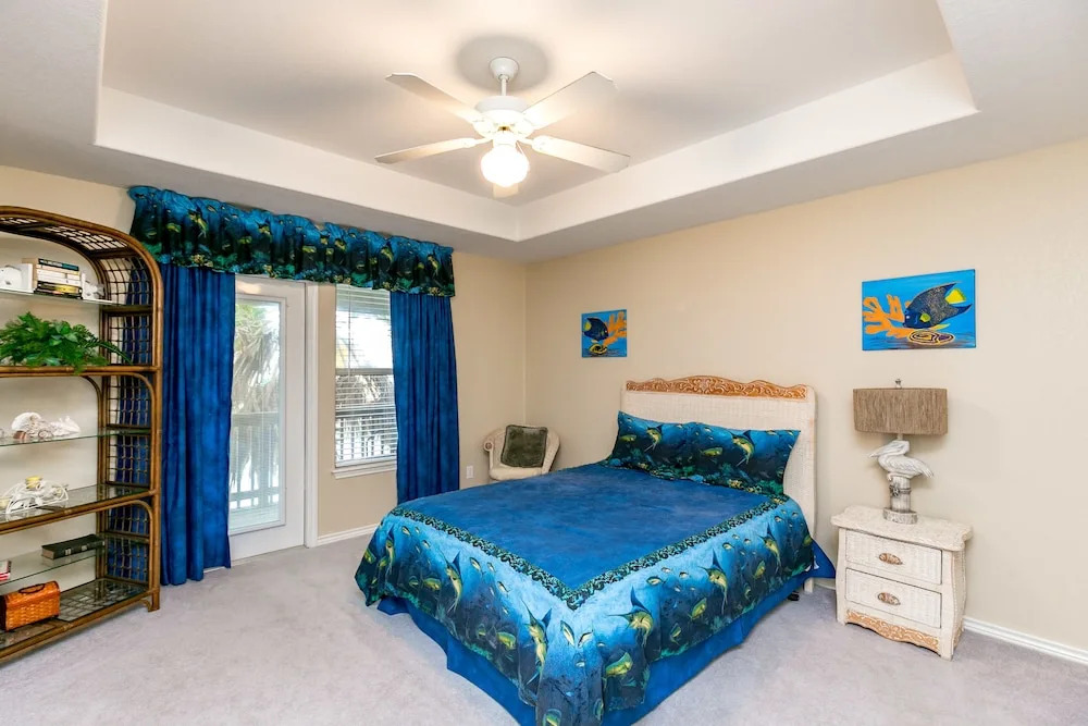 N Padre Island Condo by RedAwning