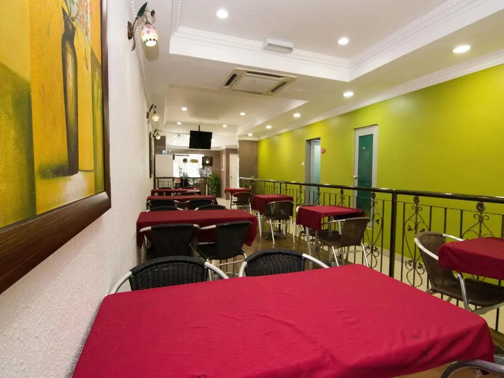 OYO 103 V'la Garden Hotel
