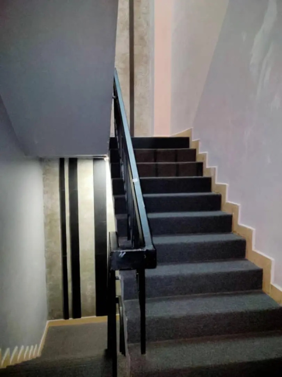 9 Square Hotel - Subang