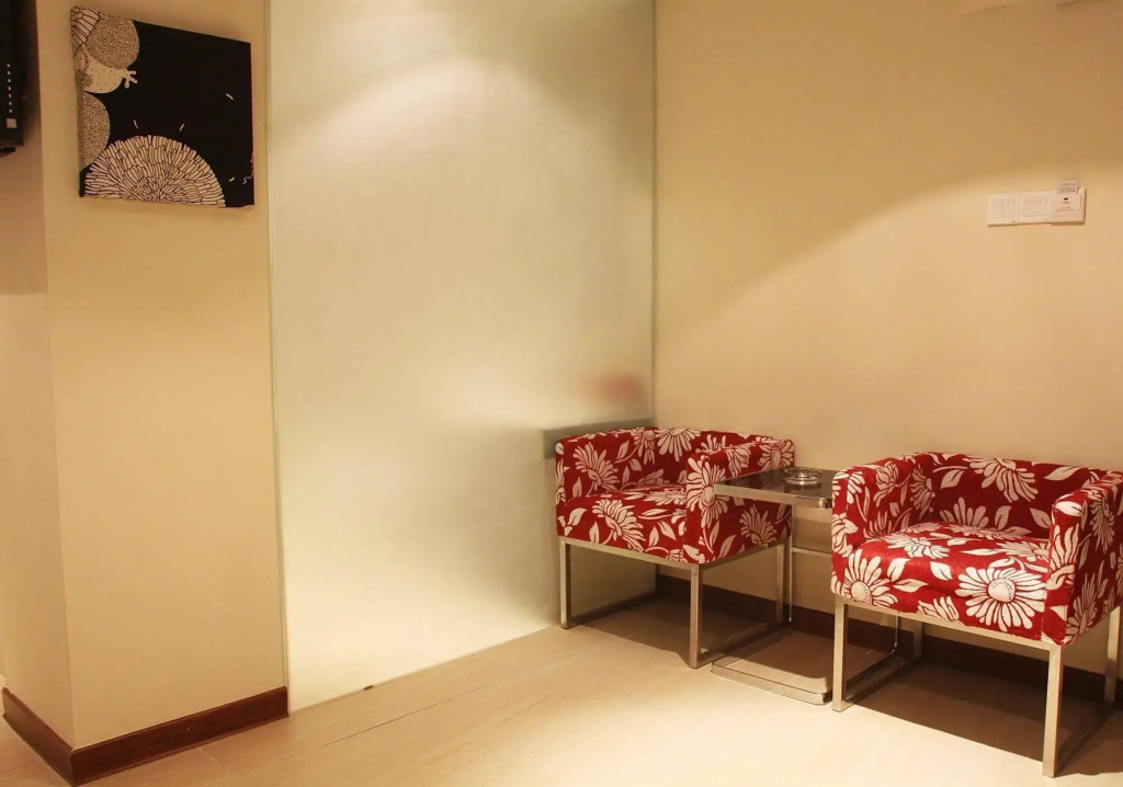 Sunday Hotel Guangzhou Dashi Branch