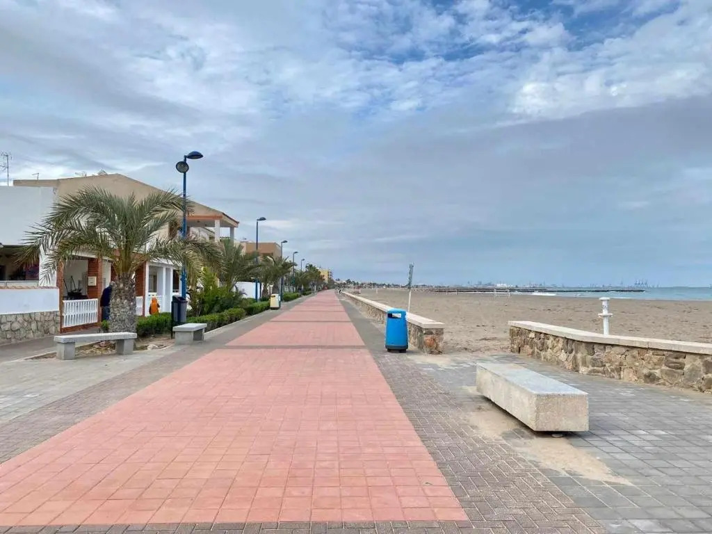 Fotja beach puzol