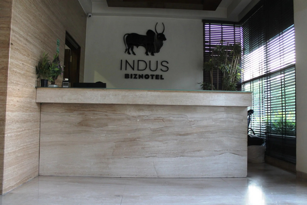 Indus Biznotel