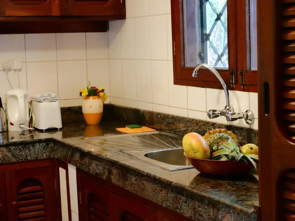 Diani Campsite & Cottages