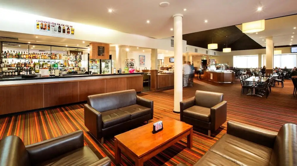 The Gateway Hotel