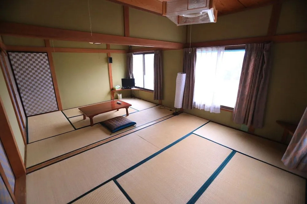 Izu Toi-Sou YK1
