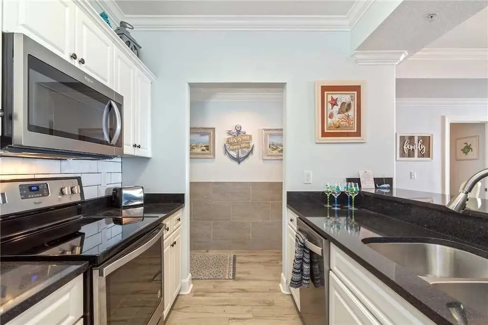 Ocean Ritz 1703 - Four Bedroom Condo
