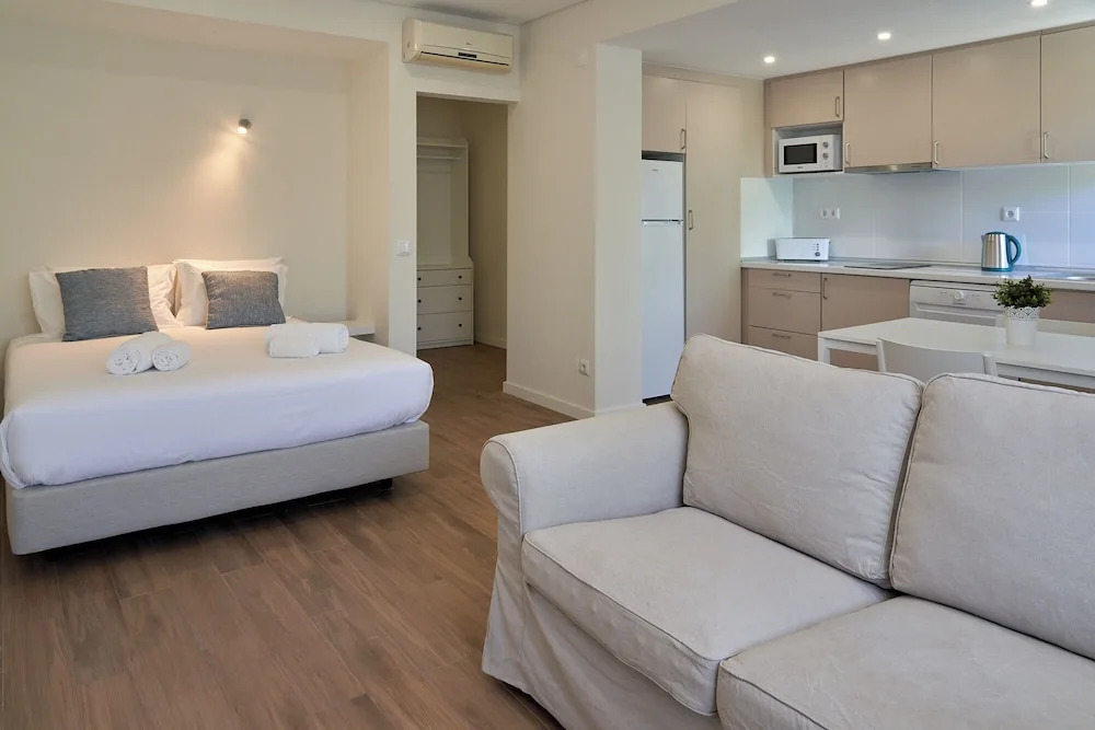 LEGACY SUITES & APARTMENTS ALBUFEIRA AL - No Groups