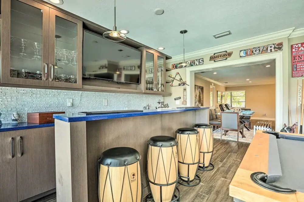 Luxe Cape Coral Escape w/ Pool: 4 Mi to Beach