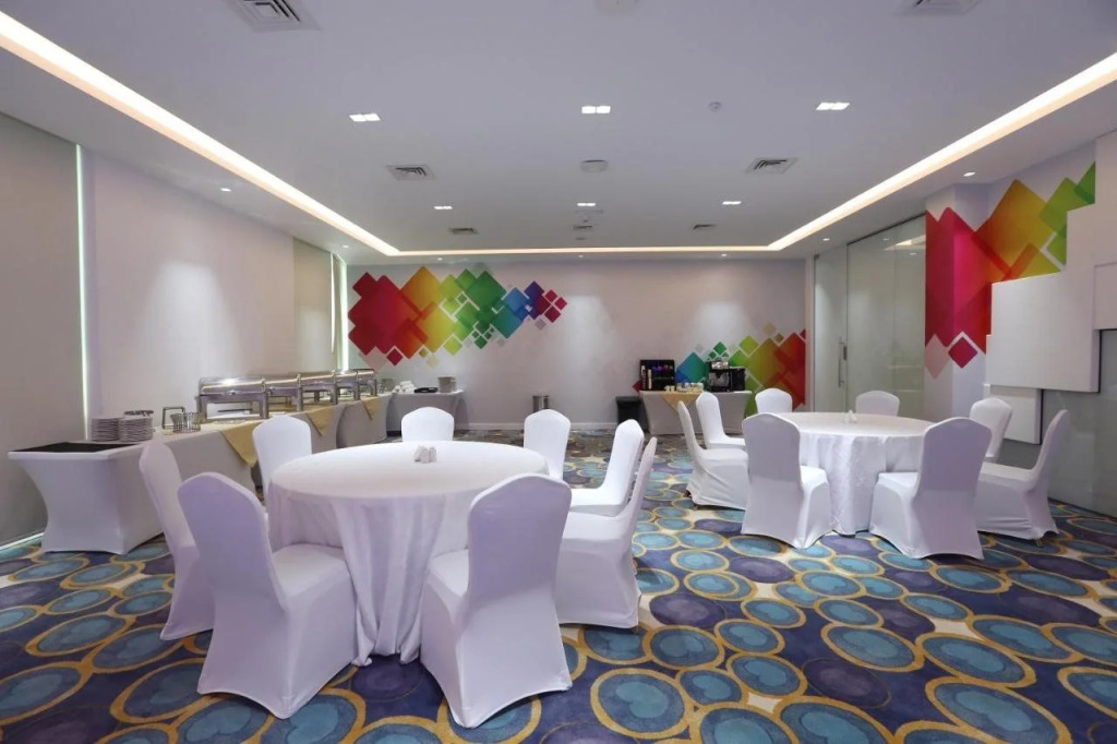 Отель eStay Hotel