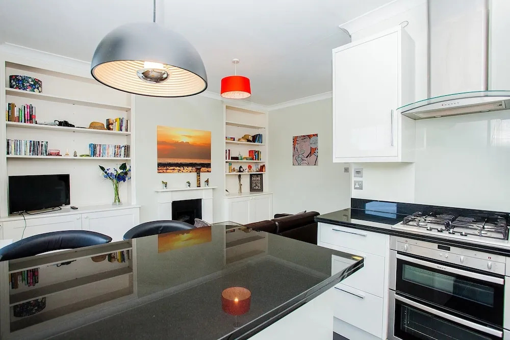 Newly Furnished Modern 1 Bed in South East London