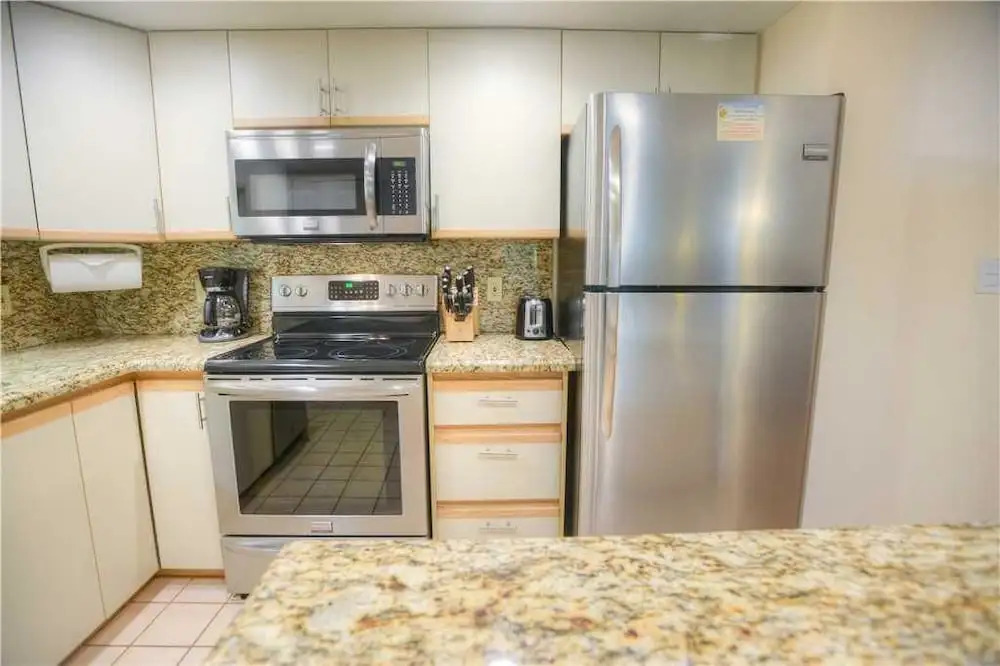 Maui Banyan F201 - Two Bedroom Condo with Ocean View